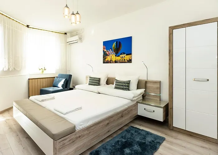 Dobo Vendeghaz 3* Έγκερ